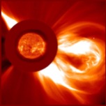 A strong solar storm propagates into space. Image by the satellite SOHO.